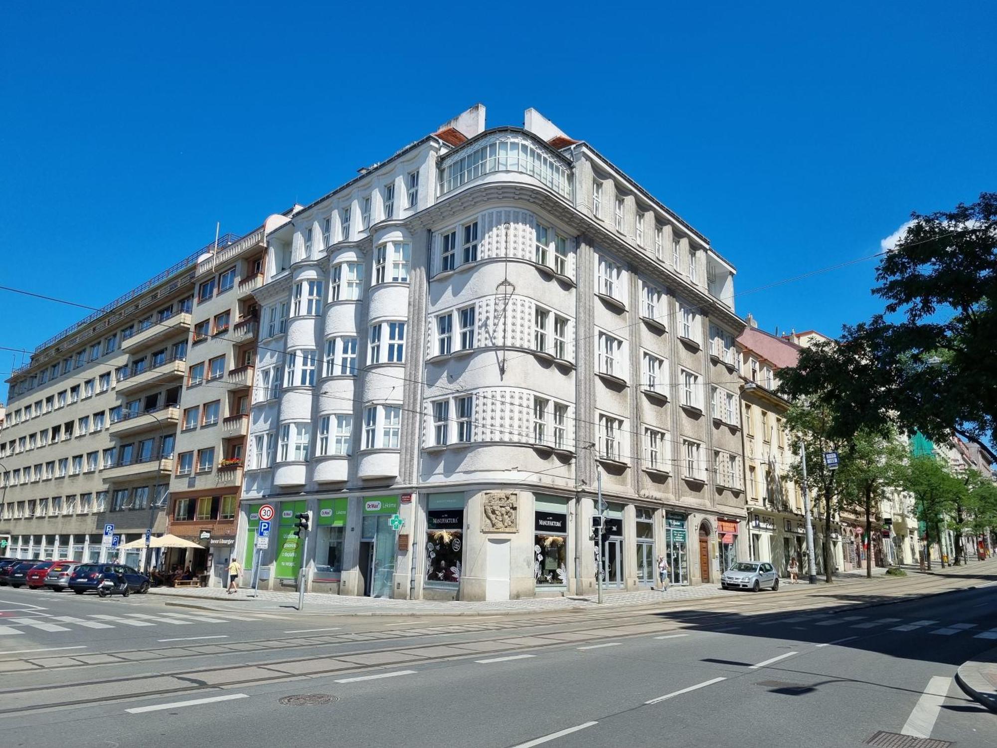 Oasis Apartments At Charles Square Prag Eksteriør billede