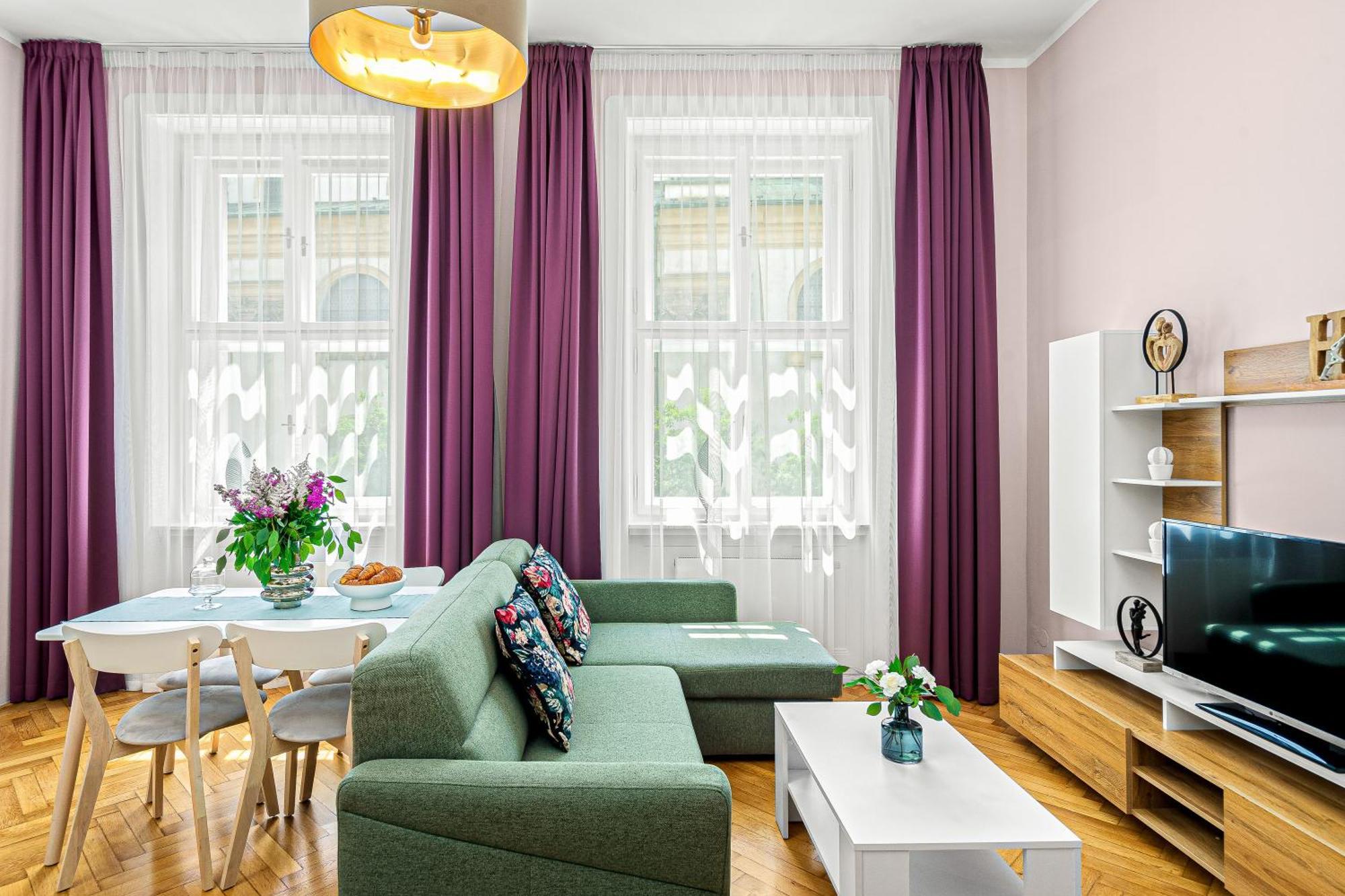 Oasis Apartments At Charles Square Prag Eksteriør billede